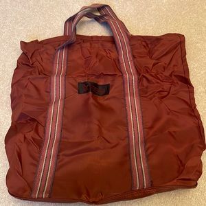 TOTE BURNT RED